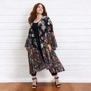 Torrid Floral Fabric Mixed Hi Low Kimono Long Black Wide Sleeve 2X Open Front